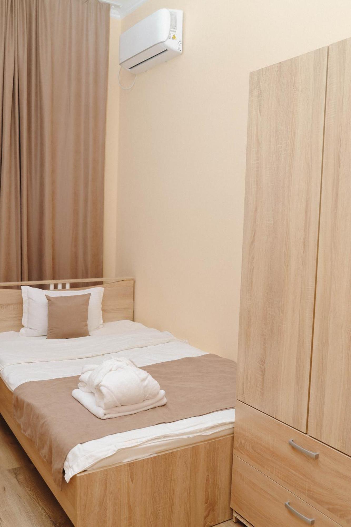 Belon Garden Hotel Asztana Kültér fotó